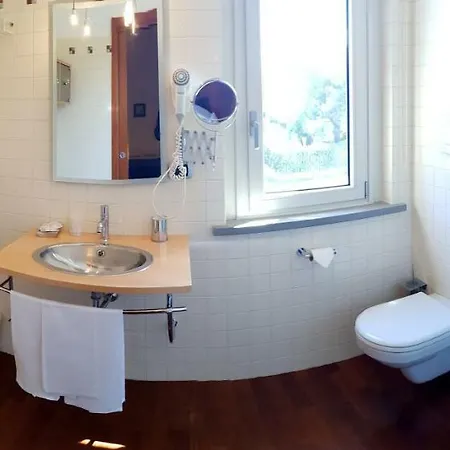 Apartment At Pineto